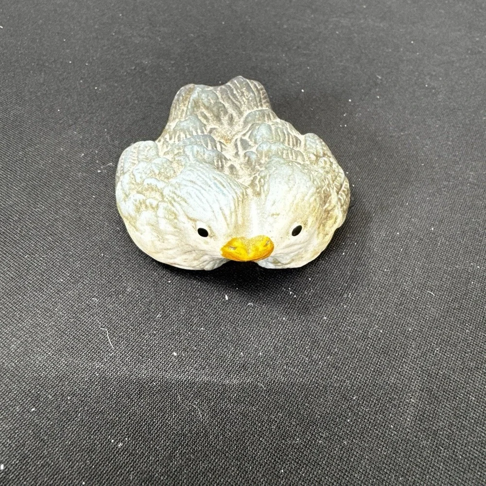 VINTAGE LOVE BIRD‎ FIGURINE
